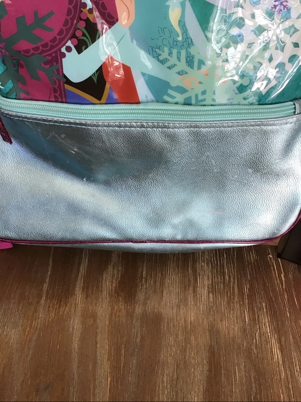 Large!! 2014 RARE Disney Store Frozen senior backpack Anna and Elsa